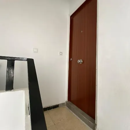 Apartment Centre Near Plaza De Toros